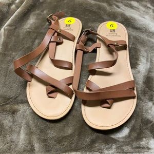 White mountain brown sandals.